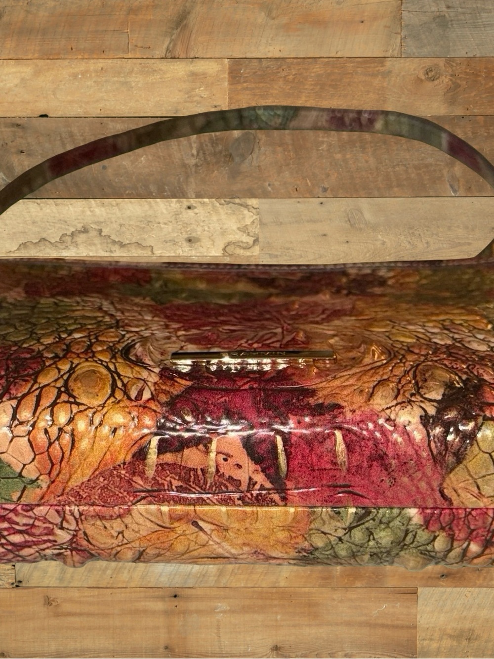 BRAHMIN Lorelei in Melbourne Foliage. - Picture 4 of 5